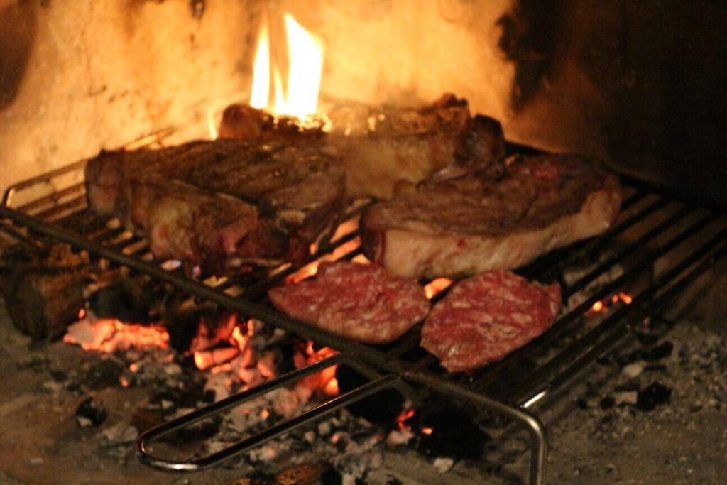 Certine Agriturismo Asciano Luaran gambar