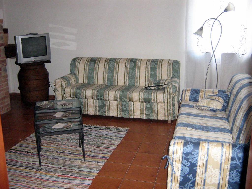 Certine Agriturismo Asciano Luaran gambar