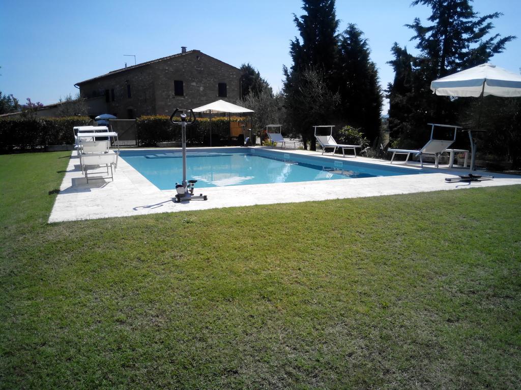 Certine Agriturismo Asciano Luaran gambar